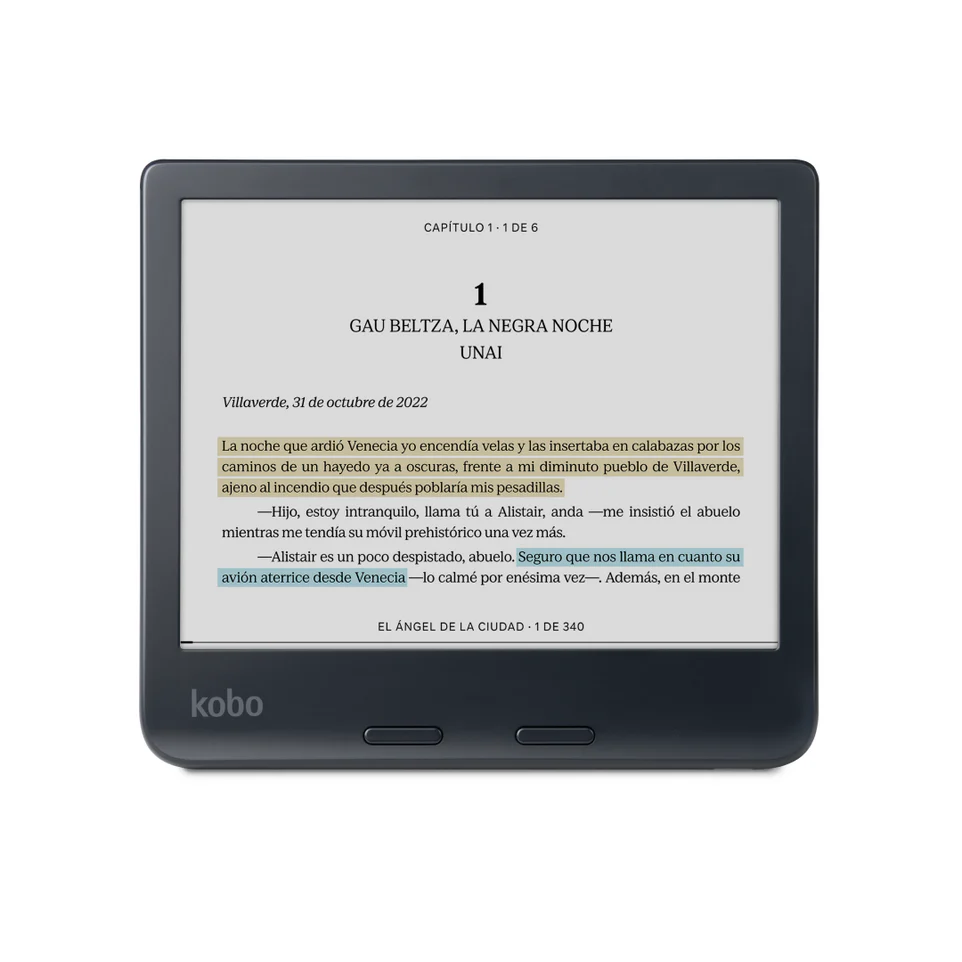 El Kobo Libra Color 32GB Negro, eReader de la marca Kobo con pantalla a color, muestra un libro en español con el capítulo 1 “GAU BELTZA, LA NEGRA NOCHE” y tres líneas resaltadas en amarillo, azul y marrón. Fondo blanco.