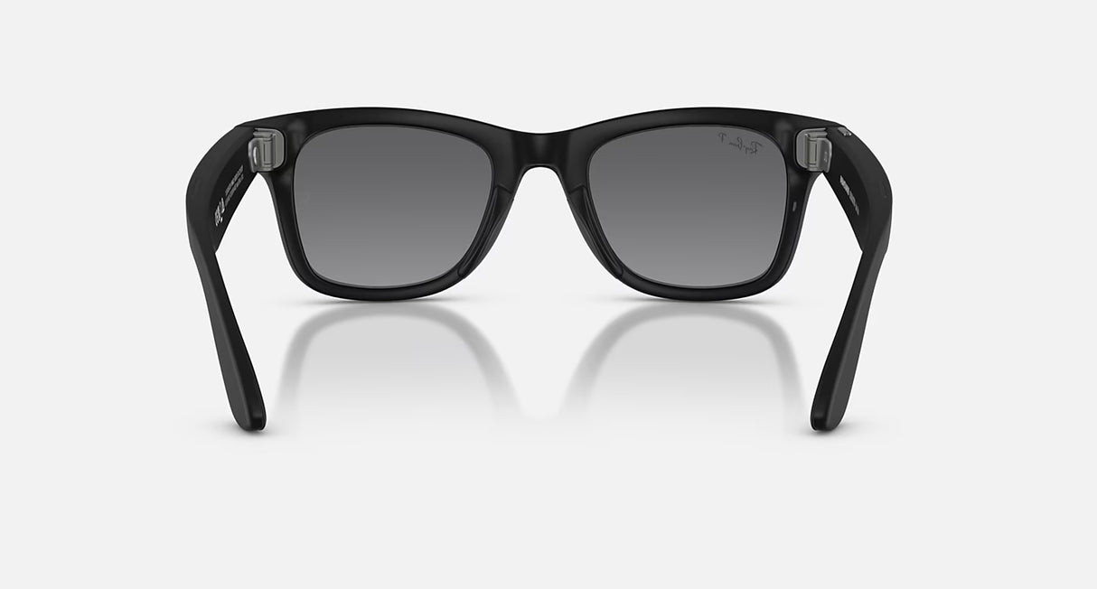 Gafas inteligentes Wayfarer Ray-Ban Meta con lentes grafito polarizadas y protección UV 400