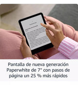 Persona leyendo Kindle Paperwhite ebook lectura digital
